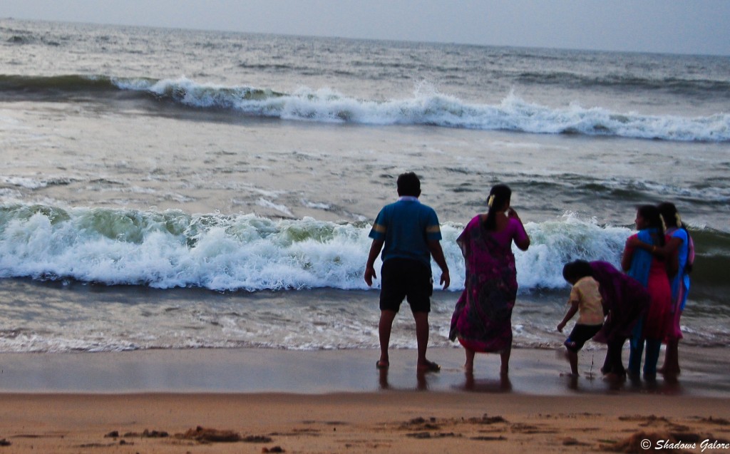 Families at beach Chennai - Scape: My last sunrise at Marina Beach 7