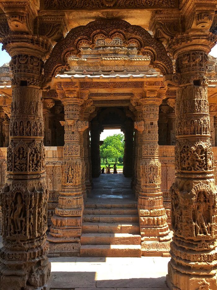 Modhera_Sun_Temple_Doorway