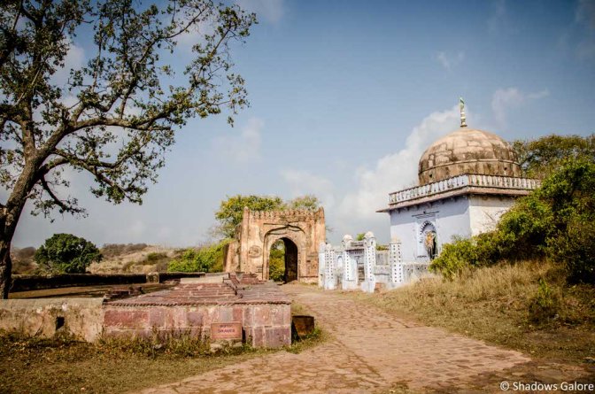 A mosque in the fort A mosque in the fort