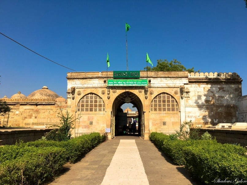 Entrance of Sarkhej Roza